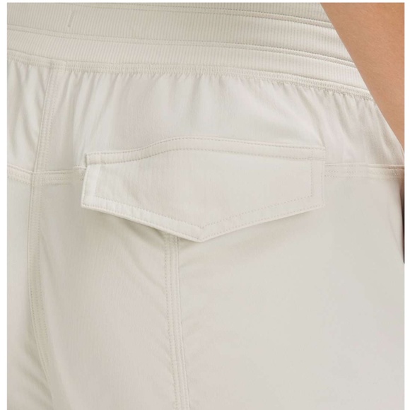 Lululemon Dance Studio Relaxed Fit Mid-Rise Cargo Pant in Bone Size Small - Picture 6 of 13